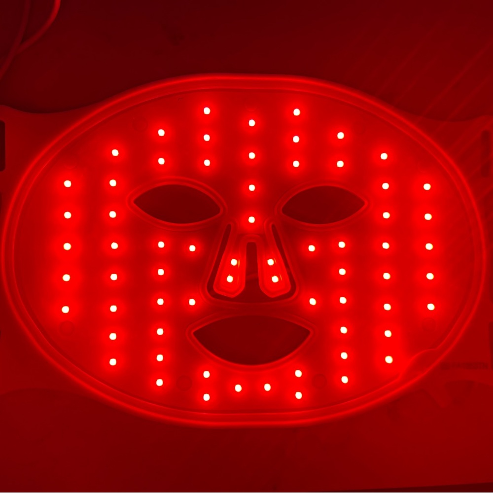 Omnilux Contour Red Light LED Therapy Mask